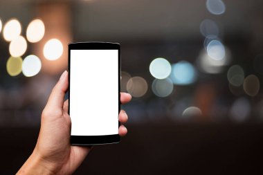 boş mobile ile akıllı telefon kullanan adam. Akıllı telefon boş 