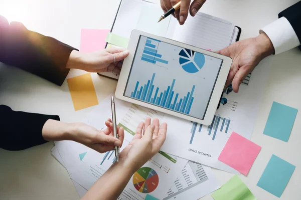 İş takım çalışma mali plan, Toplantı, dis, eller