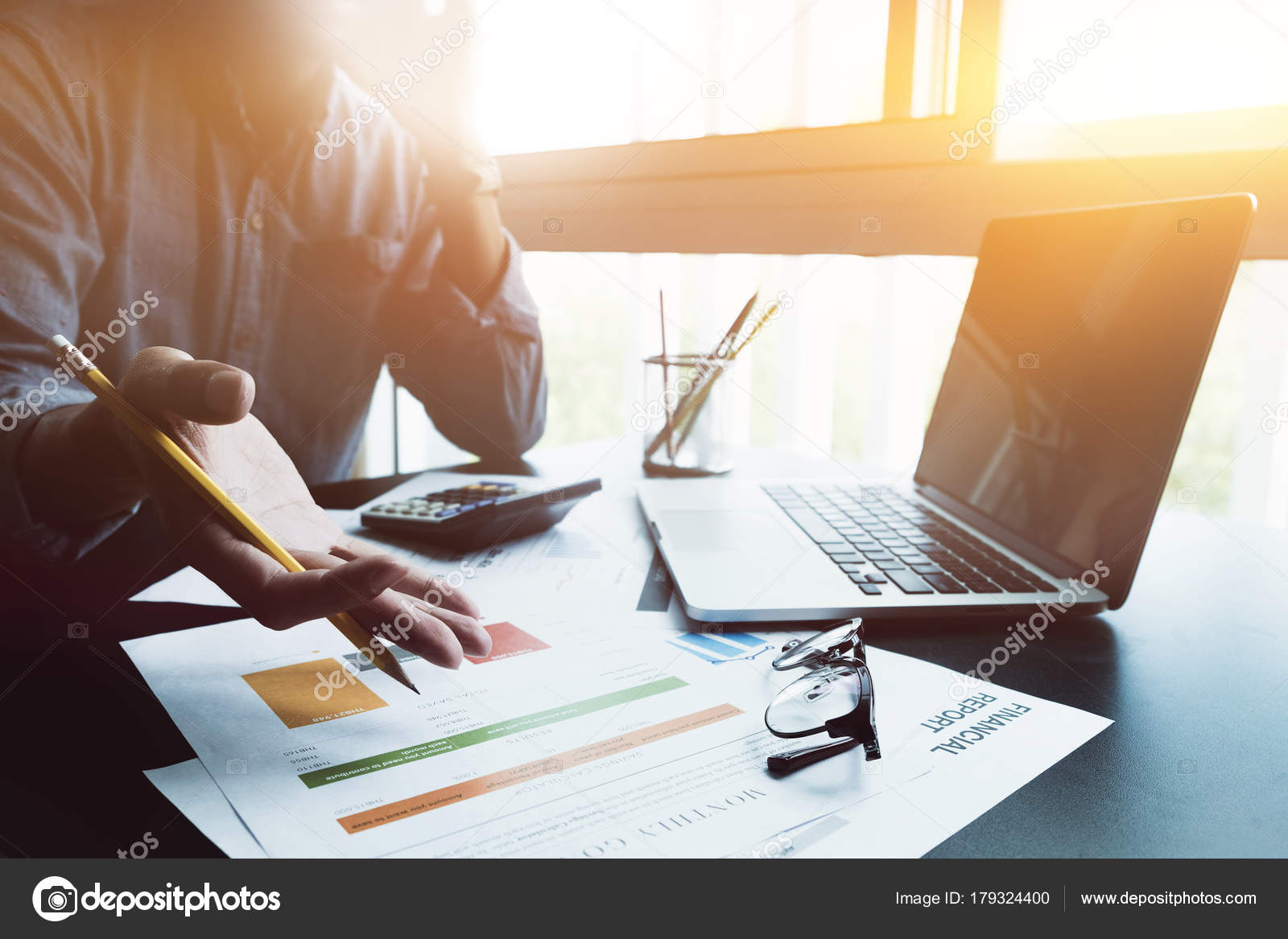 These are your documents. бухгалтер цифры. Agile documentation. макет для бухгалтера. онлайн документация.