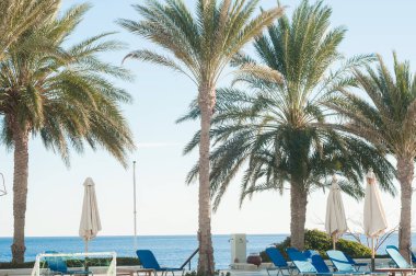 Yüzme Havuzu otelin merdiven ile.