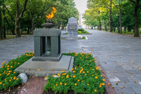 Die ewige Flamme auf dem Heldenplatz — Stockfoto