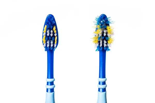 Old and new toothbrushes — Stock Photo, Image