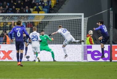 Kiev, Ukrayna - 15 Mart, 2018: Denis Boyko, eylem sırasında Ss Lazio Milli Güvenlik Olympiyskiy Stadyumu'nda Uefa Avrupa Ligi maçında Dinamo Kiev