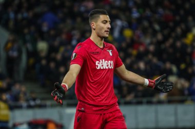 Kiev, Ukrayna - 15 Mart, 2018: Tomas Strakosha Ss Lazio Fc Dinamo Kiev Milli Güvenlik Olympiyskiy Stadyumu'nda karşı Uefa Avrupa Ligi maçı sırasında eylem