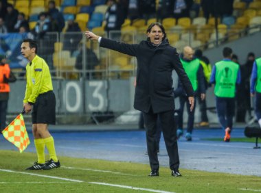 Kiev, Ukrayna - 15 Mart, 2018: Direktör Ss Lazio - Simone Inzaghi Uefa Avrupa Ligi Milli Güvenlik Olympiyskiy Stadyumu'nda maç sırasında eylem