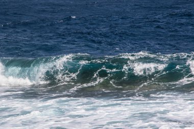 büyük dalgalar deniz