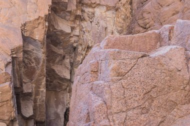 Mısır'daki Kanyonu. Mısır, Sina Çölü, renkli Kanyon dağlar