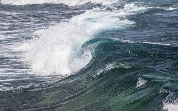 Büyük Dalgalar Deniz — Stok fotoğraf