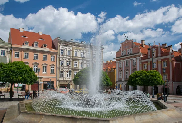 Market Square da cidade de Walbrzych, Baixa Silésia, Polónia — Fotografia de Stock