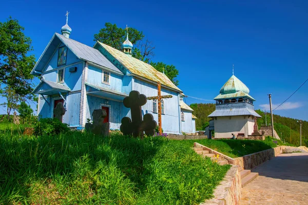 Scénický Pohled Řecký Katolický Kostel Jana Teologa Zvonicí Dovge Ternopil — Stock fotografie