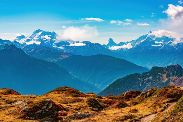 Vista Panorâmica Pitoresca Dos Alpes Peninos Partir Cume Moosfluh Bettmeralp — Fotografia de Stock