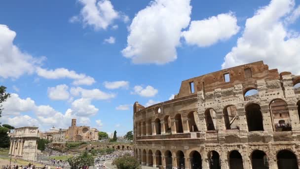 Junio 2018 Roma Italia Multitud Turistas Que Visitan Coliseo Roma — Vídeo de stock