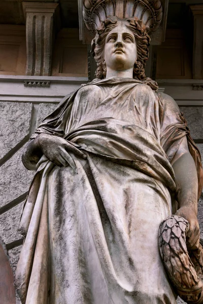 Detalle de la estatua de la calle Andrassy — Foto de Stock