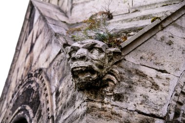 Dekoratif unsur cephe bina antika