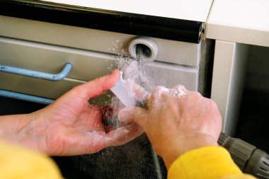 Diş Protez form bir alçı model ayırma