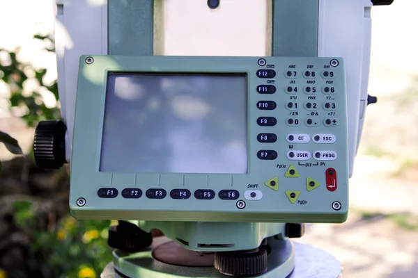 Onderdeel van total-station instrumenten display en toetsenbord — Stockfoto