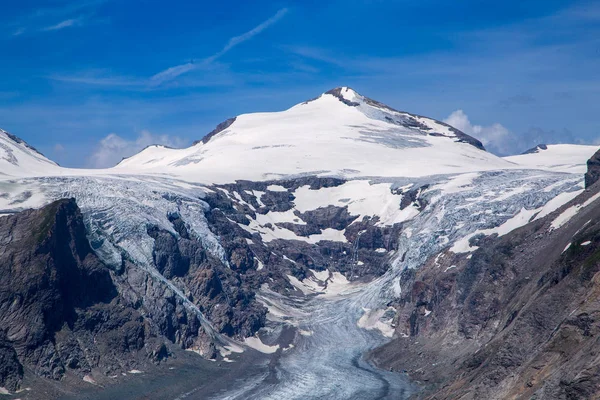 Άποψη ενός χιονισμένου μεγάλου παγετώνα στην Αυστρία — Φωτογραφία Αρχείου