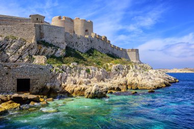 Chateau d'If kale bir adada Marsilya, Fransa