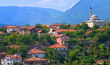 Osmanlı evleri ve beyaz Camii, Safranbolu, Türkiye