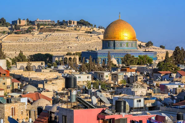 Cúpula dorada de la mezquita de la Roca, Jerusalén, Israel — Foto de Stock