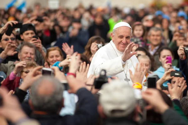 Pope Francis I among people crowd, Rome, Italy — Stock Photo, Image