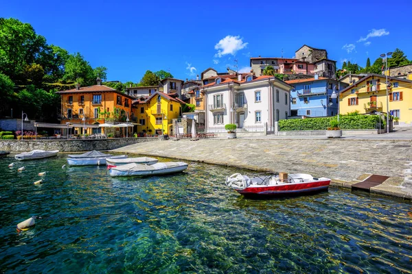 Mergozzo kota tua, Lago Maggiore, Italia — Stok Foto