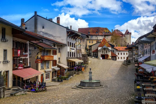 Eski şehir Gruyeres, İsviçre — Stok fotoğraf