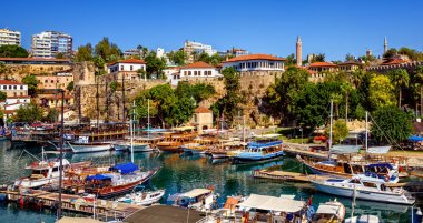 Antalya, Türkiye'nin eski liman