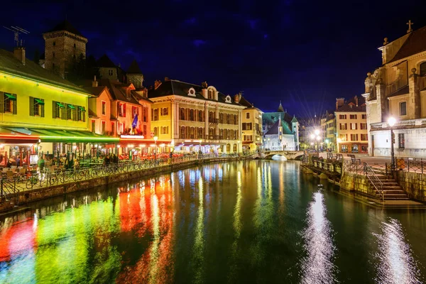 Annecy Old Town, Savoy, Perancis, di malam hari — Stok Foto