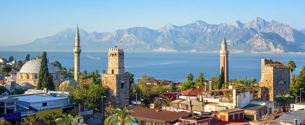 Vista panorâmica da Cidade Velha de Antalya, Turquia — Fotografia de Stock