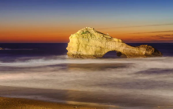 The Pierced Rock, Pantai Miramar, Biarritz, Perancis — Stok Foto