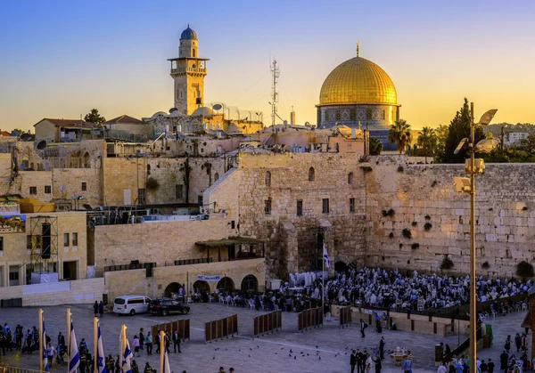 Στο δυτικό τοίχο και Χρυσός Θόλος Τζαμί, Ιερουσαλήμ, Ισραήλ — Φωτογραφία Αρχείου