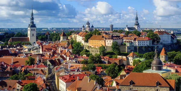 Panorama della Città Vecchia di Tallinn, Estonia — Foto Stock