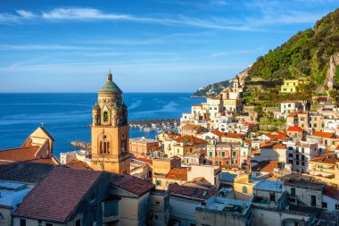 Amalfi, Amalfi kıyısındaki eski kasaba, Sorrentine yarımadası, İtalya