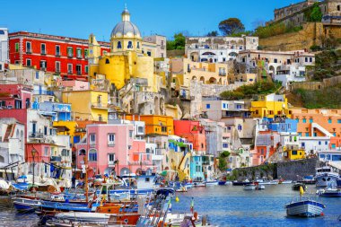 İtalya, Napoli 'deki Procida adasının eski limanı