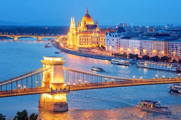 Будапешт, река Дунай, Венгрия — стоковое фото