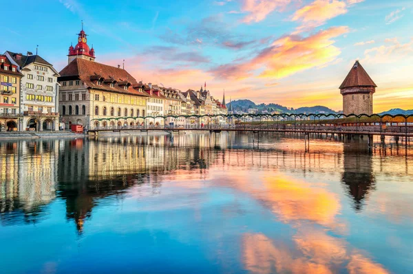 Storico Ponte Della Cappella Legno Centro Storico Lucerna Svizzera Che — Foto Stock