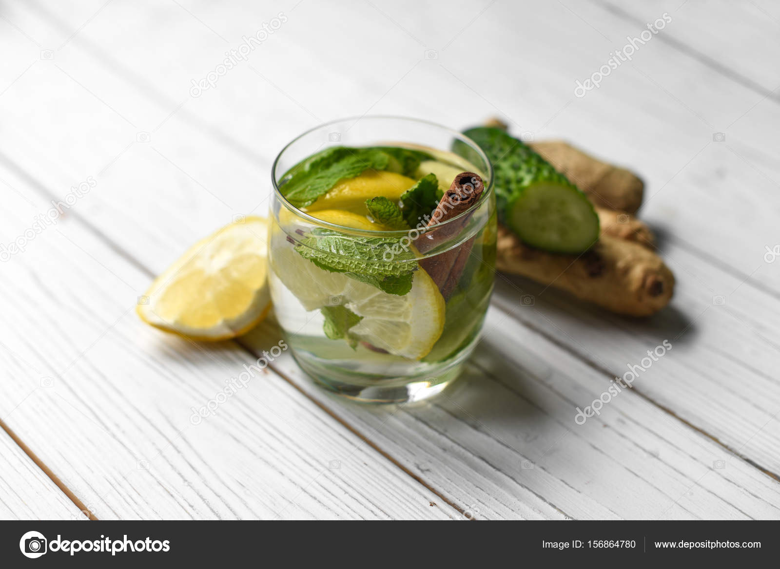 Sağlıklı serinletici içecekler Sağlıklı serinletici içecekler