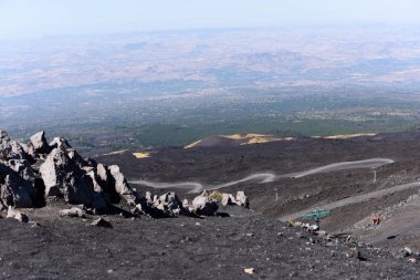 Etna - Avrupa'nın en yüksek aktif yanardağ etkileyici bir manzara. Sicilya'da bulunan