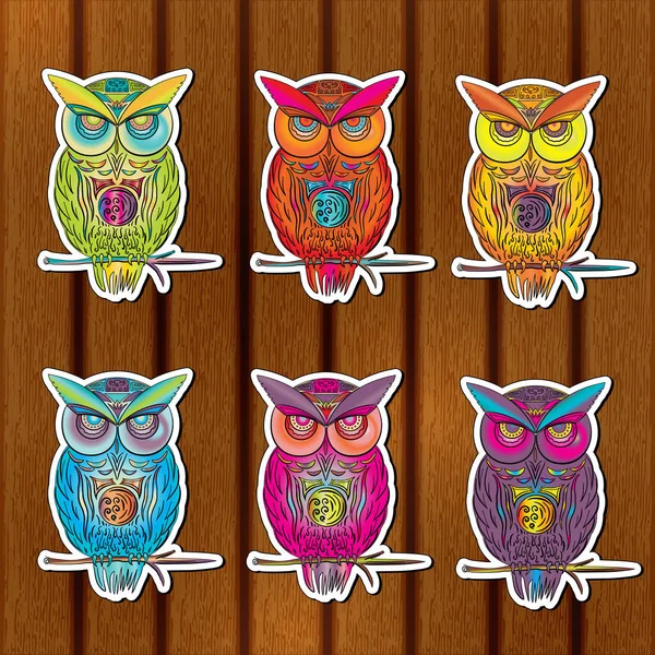 Owls sticker set of multicolored on wooden in vector — Stock Vector