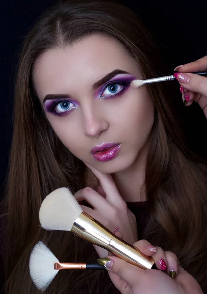 Professionelles Make-up. Schminkpinsel. — Stockfoto