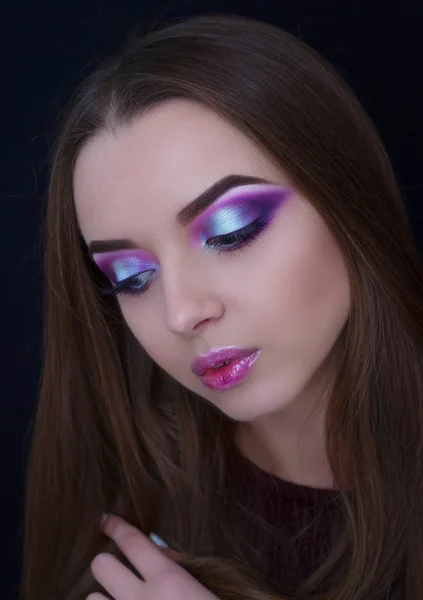 Professionelles Make-up. Porträt eines Mädchens. — Stockfoto