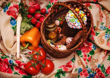 Paskalya gıda atlar için