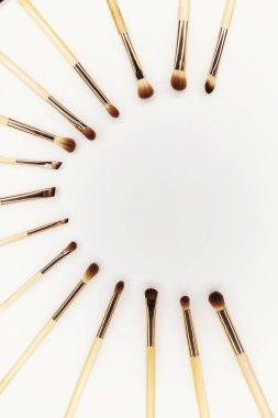 Fırçalar makyaj bambu beyaz yazıt için