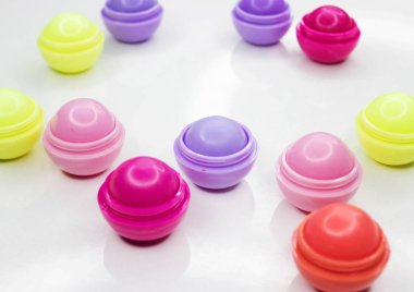Dudak balms beyaz