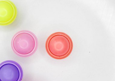 Dudak balms beyaz