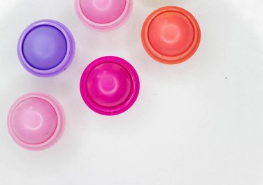 Dudak balms beyaz