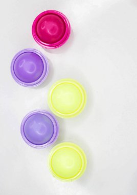 Dudak balms beyaz