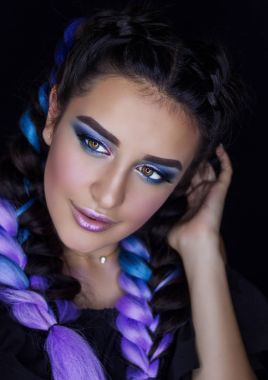 Esmer için profesyonel makyaj