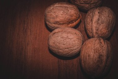 Ceviz. Beyin için vitaminler.